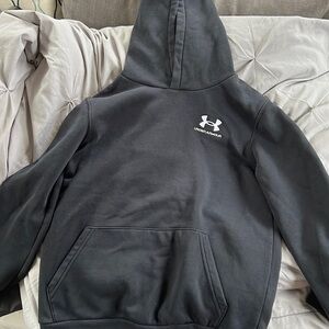 Youth Under Armour sweatshirt large